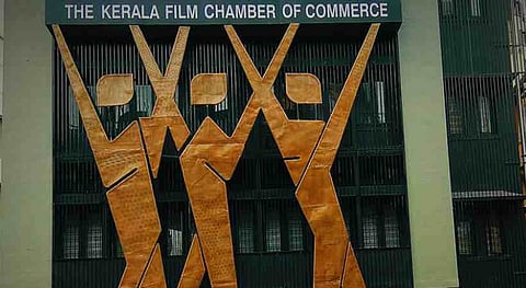 റിലീസായതിൽ മുടക്കുമുതൽ തിരിച്ചുപിടിച്ചത് 10 ചിത്രങ്ങൾ, നഷ്ടം 530 കോടി; 2025ലെ ലാഭനഷ്ട കണക്ക് പുറത്തുവിട്ട് ഫിലിം ചേംബർ