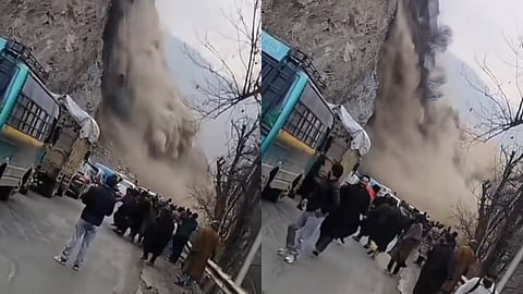 കശ്മീർ ശ്രീനഗർ - ഉറി ദേശീയ പാതയിൽ കനത്ത മണ്ണിടിച്ചിൽ