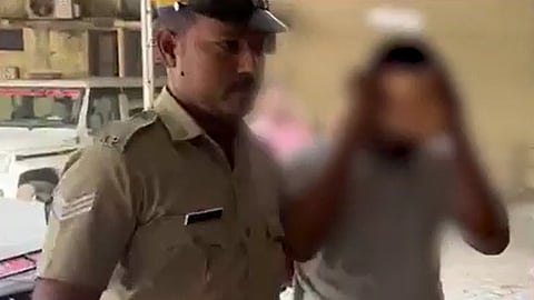 പാലക്കാട് വിദ്യാർഥികളെ അധ്യാപകൻ പീഡിപ്പിച്ച കേസ്: സമഗ്ര അന്വേഷണം വേണം; ഉത്തരവിട്ട് ശിശുക്ഷേമ സമിതി