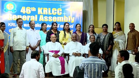 നിയമസഭാ തെരഞ്ഞെടുപ്പ്: സമദൂരം ഇല്ല, പാർട്ടികളോട് 12 ആവശ്യങ്ങൾ ഉന്നയിച്ചു; പിന്തുണ ഇക്കാര്യത്തിലെ നിലപാട് അനുസരിച്ചെന്ന് ലത്തീൻ കത്തോലിക്ക സഭ