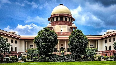 അഴിമതിക്കേസില്‍ പൊതുപ്രവര്‍ത്തകര്‍ക്കെതിരെ അന്വേഷണത്തിനുള്ള മുന്‍കൂര്‍ അനുമതി; ഭിന്നവിധിയുമായി സുപ്രീം കോടതി