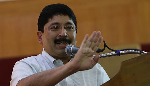 വിദ്യാഭ്യാസമുള്ളത് ദക്ഷിണേന്ത്യയില്‍ മാത്രം, ഉത്തരേന്ത്യയില്‍ ജനങ്ങളെ ഹിന്ദി മാത്രം പഠിപ്പിച്ച് അടിമകളാക്കുന്നു: ദയാനിധി മാരന്‍