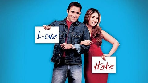  'ഹൽചൽ'  സിനിമയിൽ അക്ഷയ് ഖന്നയും കരീന കപൂറും