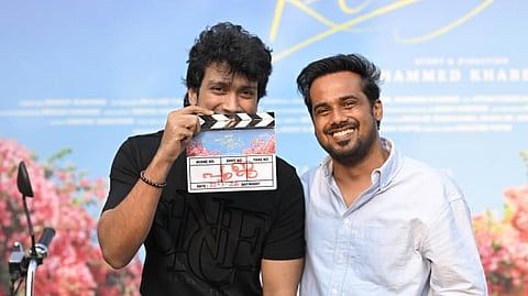 'മെനി മെനി ഹാപ്പി റിട്ടേൺസ്' സെറ്റിൽ അഹമ്മദ് കബീറും കാളിദാസ് ജയറാമും