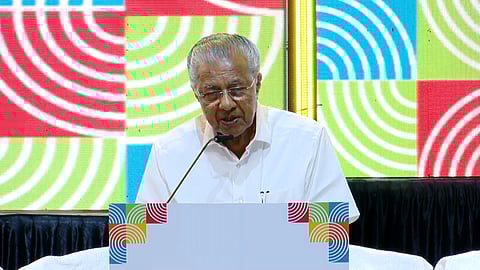 ലോക കേരള സഭ ലോകത്തിന് തന്നെ മാതൃക, പ്രവാസി  സമൂഹത്തിനുള്ള പൊതുവേദി: മുഖ്യമന്ത്രി 