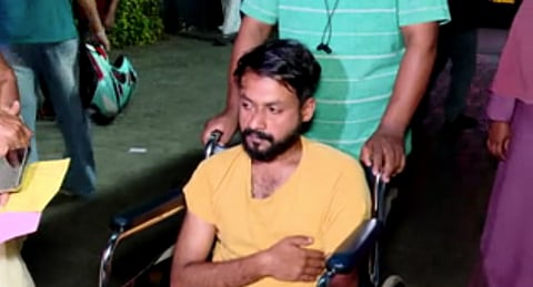 "വാഹനത്തിൻ്റെ അമിത വേഗത ചോദ്യം ചെയ്തു"; പുതുവൈപ്പിൽ യുവാക്കളെ പൊലീസ് ഉദ്യോഗസ്ഥർ മർദിച്ചതായി പരാതി