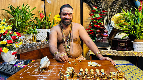 'മുരാരി തന്ത്രി'യെന്ന രാജൻ ബാബു