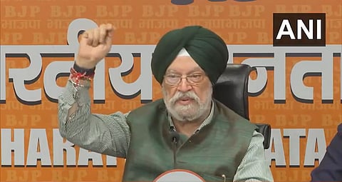 Minister Hardeep Singh Puri