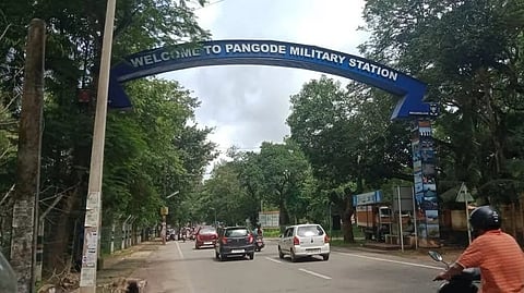 പാങ്ങോട് മിലിട്ടറി ക്യാംപിൽ വൻ കവർച്ച; ഓഫീസേഴ്സ് ക്ലബ്ബിൽ സൂക്ഷിച്ചിരുന്ന രണ്ട് കോടി വില മതിക്കുന്ന ആനക്കൊമ്പുകൾ മോഷണം പോയി