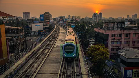 കൊച്ചി മെട്രോ സർവീസ് സമയം നീട്ടി; ഞായറാഴ്ച മുതൽ രാത്രി 11 മണി വരെ സർവീസ്