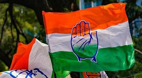 ഭവന സന്ദർശനത്തിന് കോൺഗ്രസും