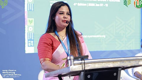 'സമൂഹ മാധ്യമങ്ങളിലൂടെ അപമാനിക്കുന്നു'; മുഖ്യമന്ത്രിക്ക് പരാതി നല്‍കി എംഎ ഷഹനാസ് 