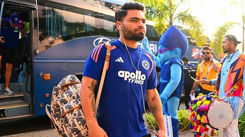 പിതാവ് വെന്റിലേറ്ററില്‍; റിങ്കു സിങ് നാട്ടിലേക്ക് മടങ്ങി, ഇന്ത്യന്‍ പാളയത്തില്‍ വീണ്ടും ആശങ്ക 