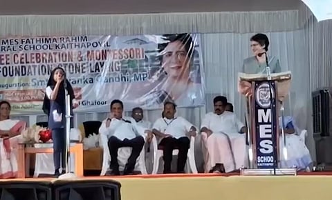 പ്രിയങ്കാ ഗാന്ധിയുടെ പ്രസംഗം കൂളായി പരിഭാഷ ചെയ്ത് കൊച്ചുമിടുക്കി; താരമായി ഫാത്തിമ അജ്‌മി