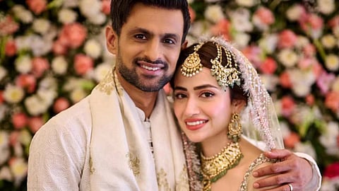 "ലൈക്കിനും ഷെയറിനും അപ്പുറത്ത് കുറച്ച് ജീവിതങ്ങള്‍ കൂടിയുണ്ട്"; മൂന്നാമതും വിവാഹതിനാകുന്നുവെന്ന വാര്‍ത്തയോട് ഷുഹൈബ് മാലിക്ക് 