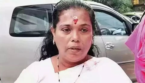 പെരുമ്പാവൂരില്‍ കൊല്ലപ്പെട്ട നിയമ വിദ്യാര്‍ഥിനി ജിഷയുടെ അമ്മ മരിച്ചു 