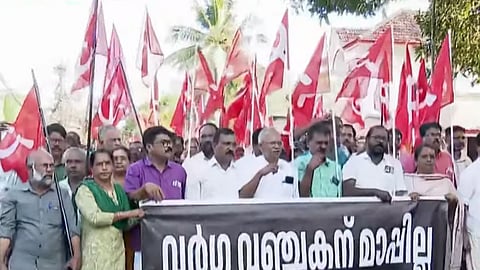 "ജി. സുധാകരൻ ഇനി സഖാവല്ല, വർഗവഞ്ചകന് മാപ്പില്ല"; ശക്തി പ്രകടനം നടത്തി സിപിഐഎം