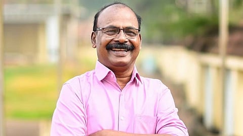 നാട്ടികയിൽ ഒറ്റയ്ക്ക് മത്സരിക്കാൻ 
സി.സി മുകുന്ദൻ; യുഡിഎഫ് പിന്തുണയില്ലെങ്കിലും മത്സരിക്കുമെന്ന് നിലപാട്