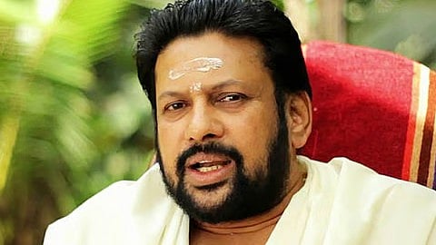  തന്ത്രി കണ്ഠരര് രാജീവരർ