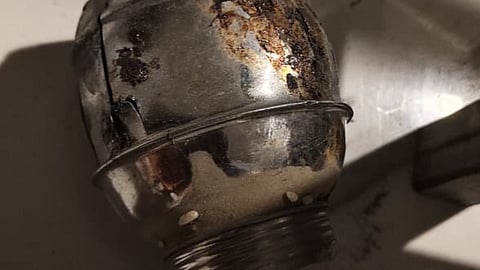 കണ്ണൂരിൽ പൊലീസുകാരൻ്റെ വീടിന് നേരെ ബോംബേറ്; ഒഴിവായത് വൻ അപകടം