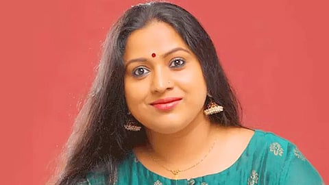 നടി ലക്ഷ്മി പ്രിയ