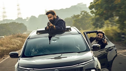 'പേട്രിയറ്റ്' സിനിമ