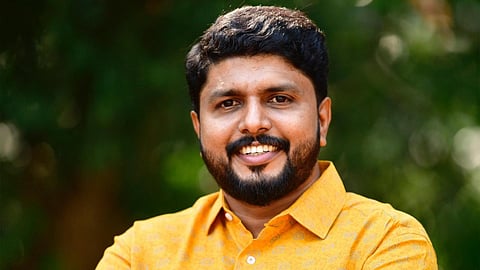 വയനാട് പുനരധിവാസം: ‘വീടെവിടെ കോൺഗ്രസേ’ ക്യാംപെയ്നുമായി ഡിവൈഎഫ്ഐ; കുടിൽ കെട്ടി സമരം നടത്തുമെന്ന് വി. വസീഫ്