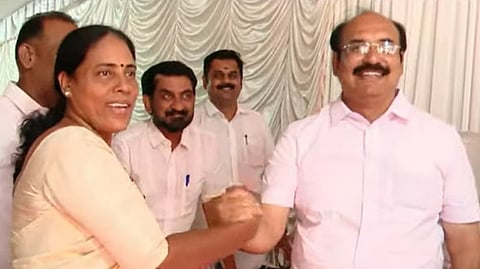 "പാർട്ടി നേതാക്കൾക്ക് അവമതിപ്പുണ്ടാക്കിയതിൽ ഖേദം"; ലാലി ജെയിംസ് വീണ്ടും കോൺഗ്രസിലേക്ക്