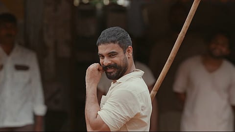 'പള്ളിച്ചട്ടമ്പി'യിൽ ടൊവിനോ തോമസ്