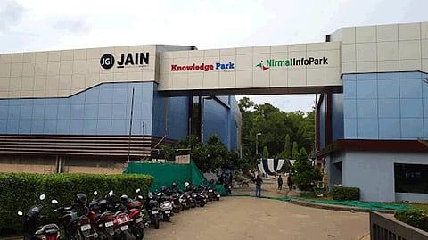 ജെയിൻ യുണിവേഴ്സിറ്റി വിദ്യാർഥിക്ക് നേരെ ആക്രണമം; ഏഴ് പേർക്കെതിരെ കേസ് 