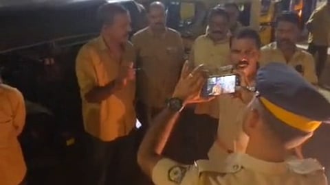 റെയിൽവേ സ്റ്റേഷനിൽ ഓട്ടോ ഡ്രൈവറെ എസ്ഐ മർദിച്ചെന്ന് ആരോപണം; പണിമുടക്കി തൊഴിലാളികൾ