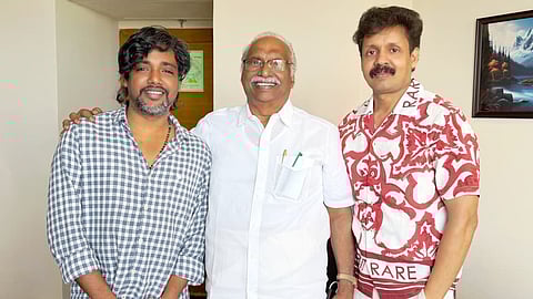 ഗോകുലം ഗോപാലന് ഒപ്പം സവിൻ സാ