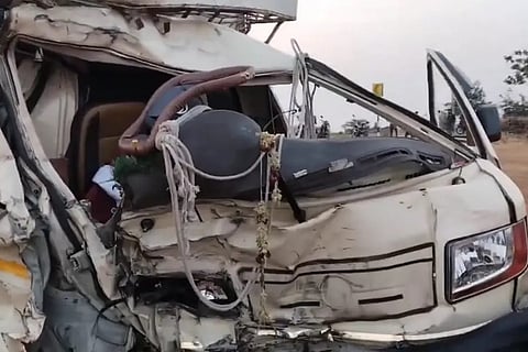 കുർണൂലിൽ വാഹനാപകടത്തിൽ എട്ടുമരണം