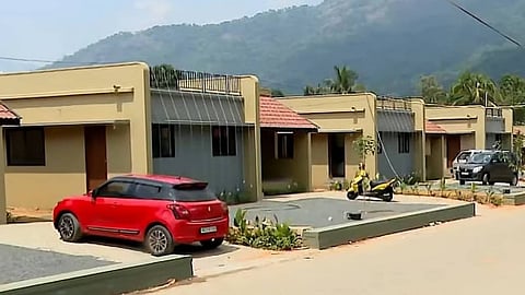 Mundakai-Chooralmala rehabilitation: Entry to the  public banned