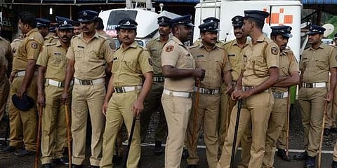 ഒഴിവുകൾ പൂഴ്ത്തിവച്ചെന്ന ആരോപണം വസ്തുതാ വിരുദ്ധമെന്ന് പൊലീസ് ആസ്ഥാനം