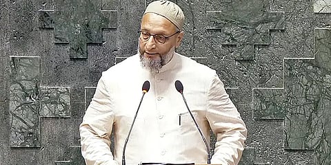 എം പി അസദുദ്ദീൻ ഒവൈസിയുടെ ലോക്‌സഭയിലെ പലസ്തീൻ ഐക്യദാർഢ്യ പരാമർശം വിവാദത്തിൽ