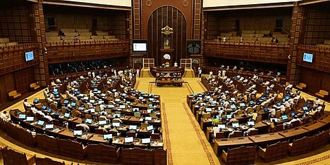 വിലക്കയറ്റം സഭയിൽ; അടിയന്തര പ്രമേയത്തിന് അനുമതി നിഷേധിച്ചു, പ്രതിപക്ഷം സഭയിൽ നിന്നിറങ്ങി പോയി