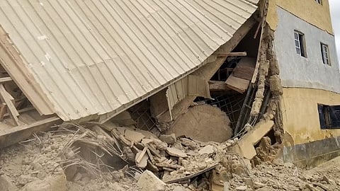 നൈജീരിയൻ സ്‌കൂൾ കെട്ടിടം തകർന്നു; 22 പേർ കൊല്ലപ്പെട്ടു