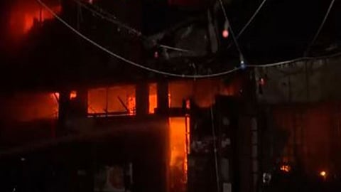 ഡൽഹി ആശുപത്രിയിൽ വെടിവെയ്പ്പ്:  ഒരാൾക്ക് ദാരുണാന്ത്യം