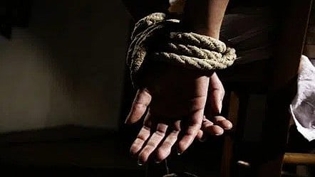 കോഴിക്കോട് യുവാവിനെ തട്ടിക്കൊണ്ടുപോയതായി പരാതി; മോചനത്തിനായി ചോദിച്ചത് പത്ത് ലക്ഷം രൂപ