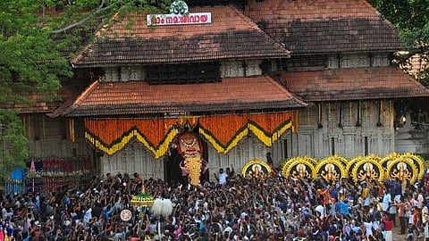 തൃശൂർ പൂരം: പ്രത്യേക യോഗം വിളിച്ച് കേന്ദ്രമന്ത്രി സുരേഷ് ഗോപി