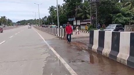 പൊലീസ് വാഹനമിടിച്ച് കാൽനട യാത്രക്കാരന് ദാരുണാന്ത്യം;
സ്ഥിരം അപകടമേഖലയെന്ന് നാട്ടുകാർ