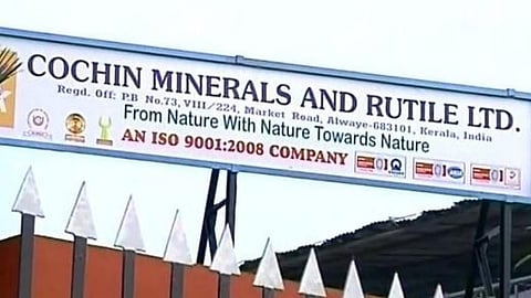 മാസപ്പടി കേസില്‍ സിഎംആർഎല്‍   ഉദ്യോഗസ്ഥർക്ക് എസ്എഫ്ഐഒ സമൻസ്; അറസ്റ്റ് തടയാന്‍ ഡൽഹി ഹൈക്കോടതിയില്‍ ഹർജി