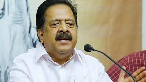 ഹേമാ കമ്മറ്റി റിപ്പോർട്ട്: എന്തിനാണ് സർക്കാർ പൂഴ്ത്തി വച്ചത്, ആരെയാണ് സർക്കാർ  സംരക്ഷിക്കുന്നത്:  രമേശ് ചെന്നിത്തല