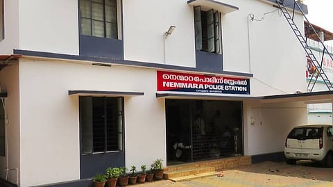 നെന്മാറയിൽ 17 കാരന് പൊലീസ് മർദനം; അന്വേഷണത്തിന് ഉത്തരവിട്ട് ജില്ലാ പൊലീസ് മേധാവി