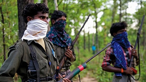 "ആശയങ്ങളിൽ വിശ്വാസം നഷ്ടപ്പെട്ടു"; ഛത്തീസ്‌ഗഡിൽ 25 മാവോയിസ്റ്റ് പ്രവർത്തകർ കീഴടങ്ങി