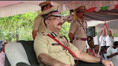 എം.ആർ അജിത് കുമാറിനെതിരായ ആരോപണങ്ങള്‍; അന്വേഷണ സംഘത്തിന്‍റെ യോഗം ചേരാതെ ഡിജിപി