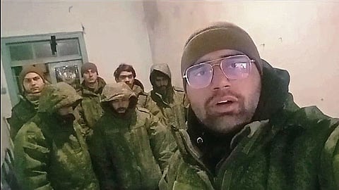 റഷ്യൻ കൂലിപ്പട്ടാളത്തിൽ ചേർന്ന ഇന്ത്യക്കാർക്ക് മോചനം; ആറ് പേരടങ്ങുന്ന ആദ്യ സംഘം ജന്മനാട്ടിൽ തിരിച്ചെത്തി