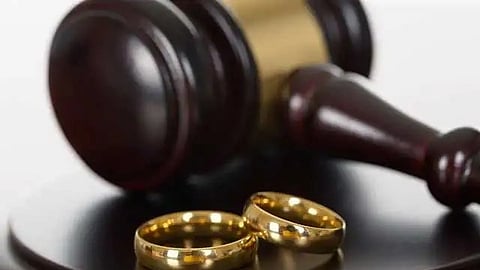 ഭർതൃ ബലാത്സംഗം ക്രിമിനൽ കുറ്റമാക്കുന്നതിനെതിരെ സത്യവാങ്മൂലം സമർപ്പിച്ച് കേന്ദ്രം