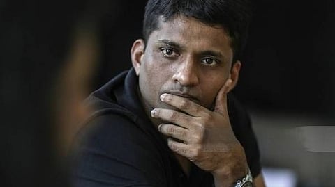 ബൈജു  രവീന്ദ്രന്‍